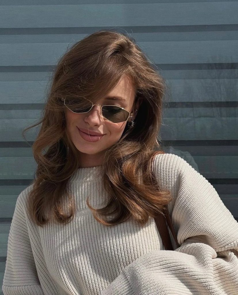Velvet Brunette Fall

