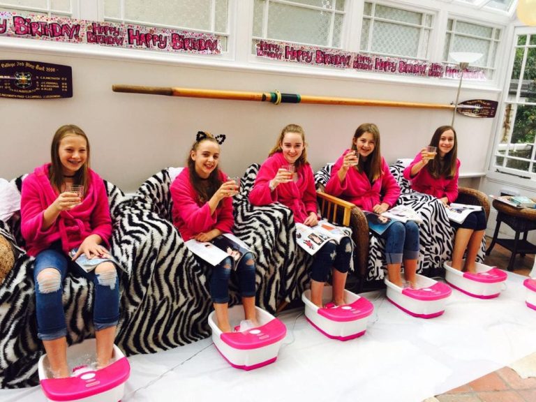 20 13th Birthday Party Ideas for Girls 13 To Bring Everyone Together