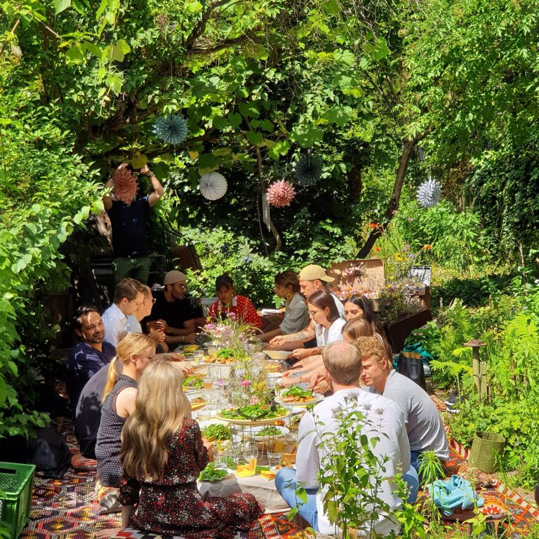 22 Outdoor Party Ideas To Keep Everyone Entertained